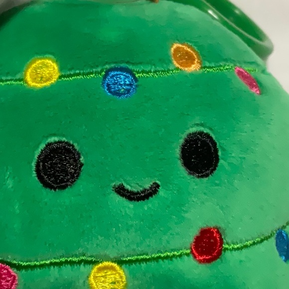 SQUISHMALLOWS PLUSH CAROL - Picture 5 of 5